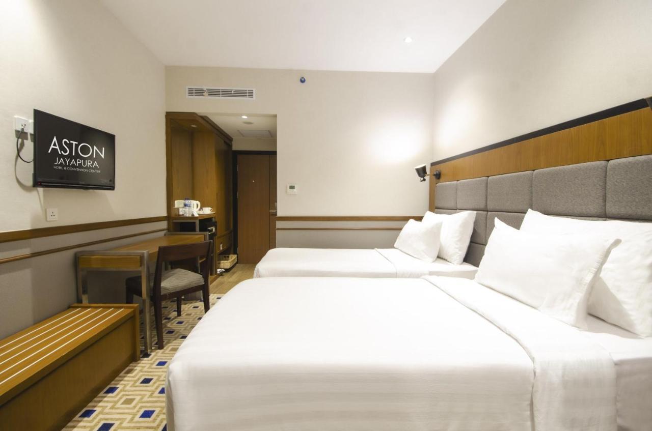 Aston Jayapura Hotel And Convention Center Εξωτερικό φωτογραφία