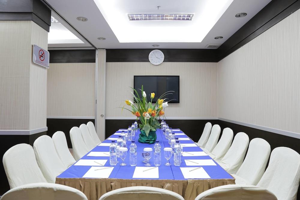 Aston Jayapura Hotel And Convention Center Εξωτερικό φωτογραφία