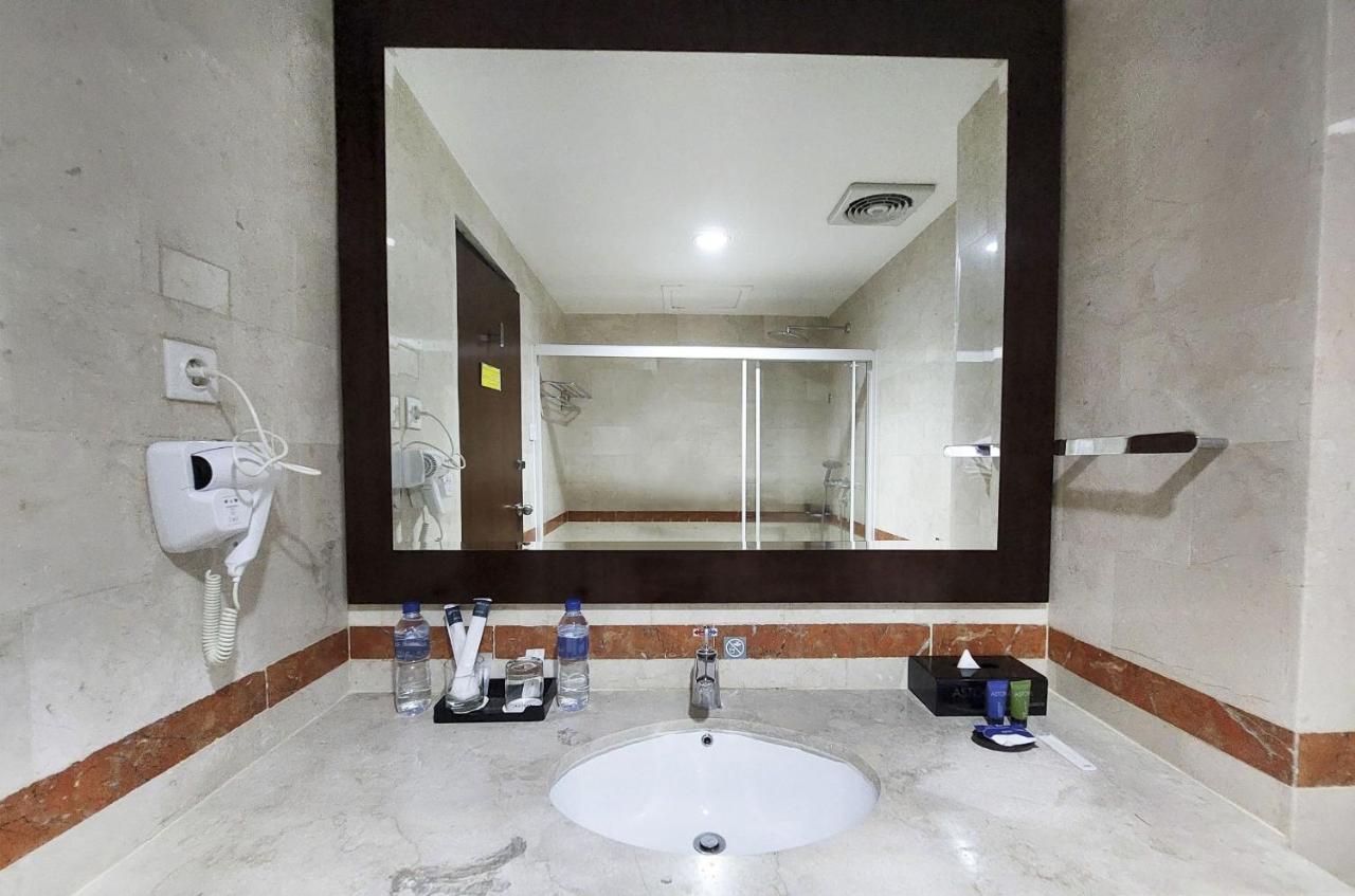 Aston Jayapura Hotel And Convention Center Εξωτερικό φωτογραφία