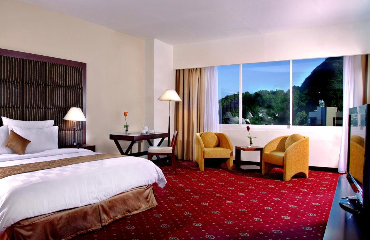 Aston Jayapura Hotel And Convention Center Εξωτερικό φωτογραφία