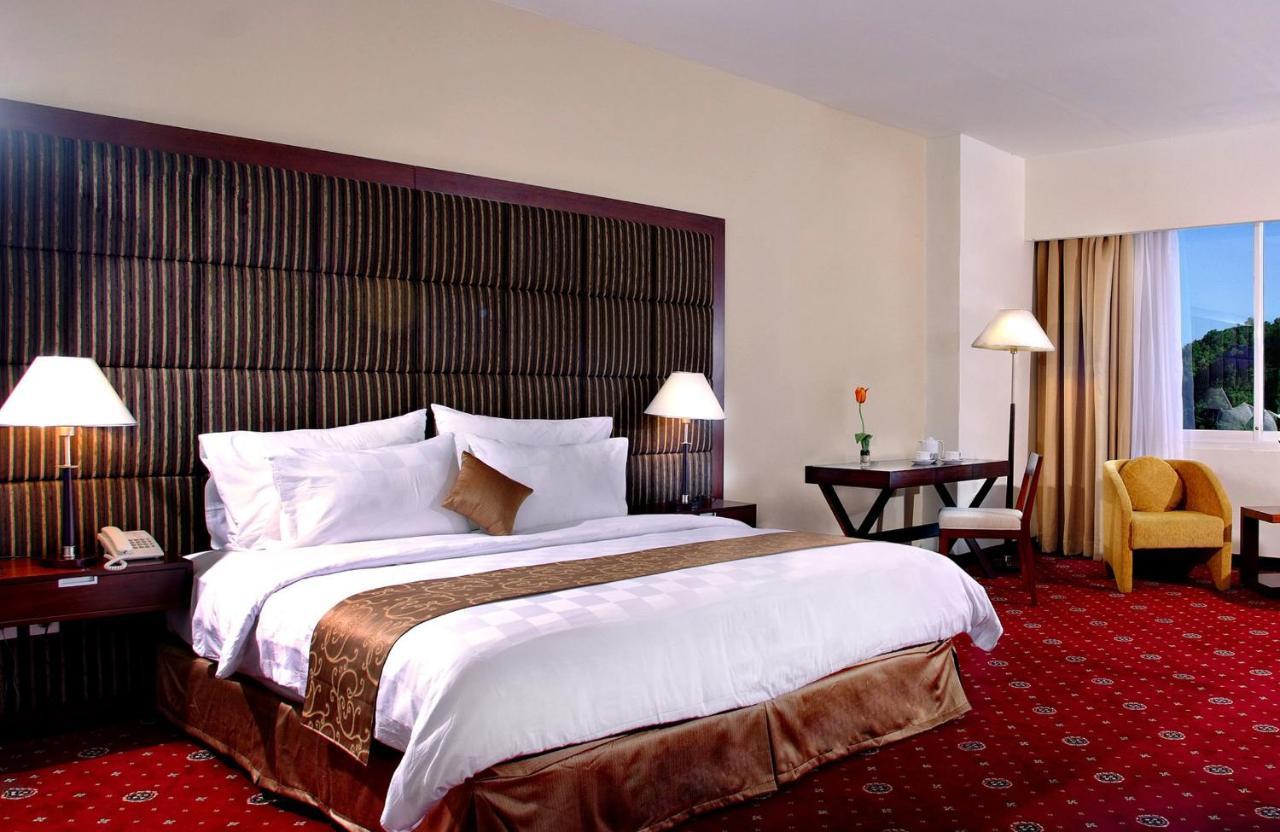 Aston Jayapura Hotel And Convention Center Εξωτερικό φωτογραφία