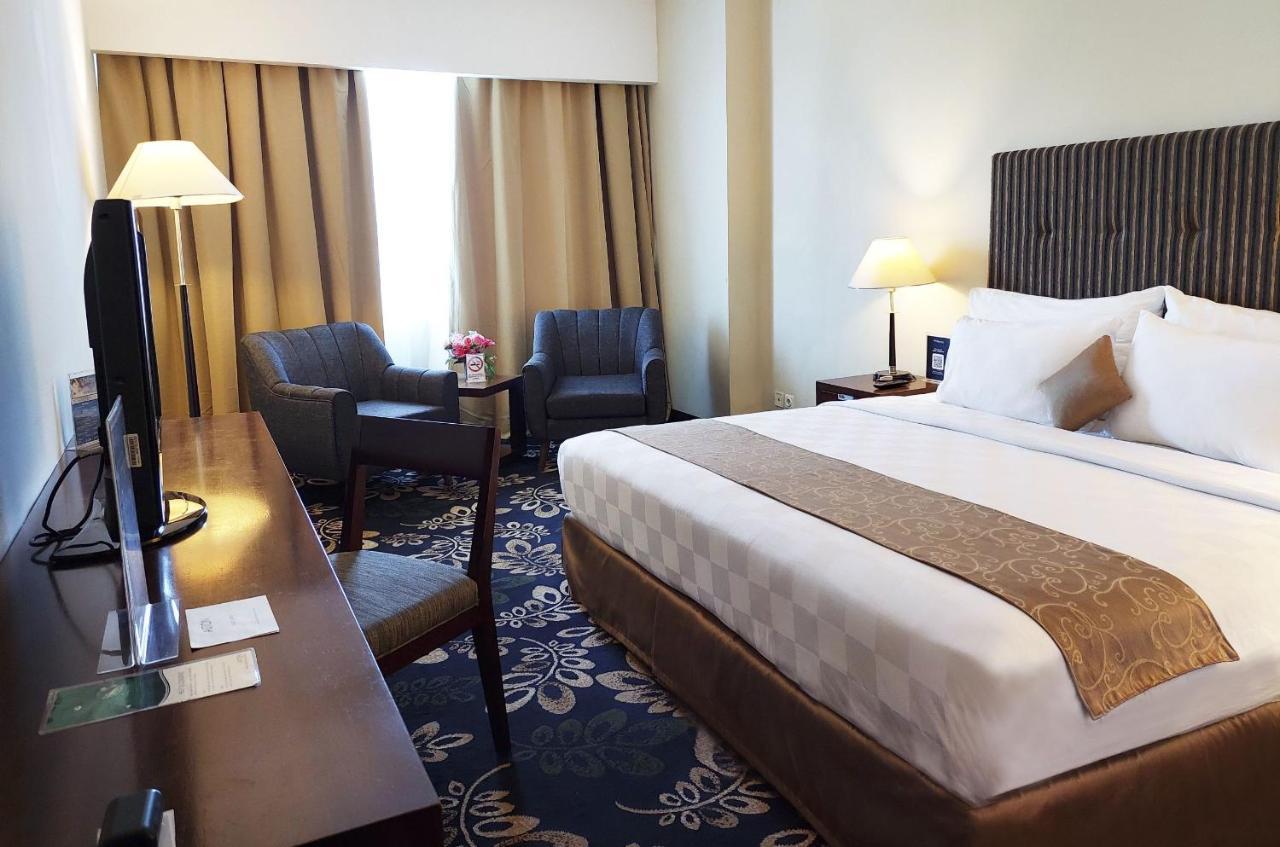 Aston Jayapura Hotel And Convention Center Εξωτερικό φωτογραφία